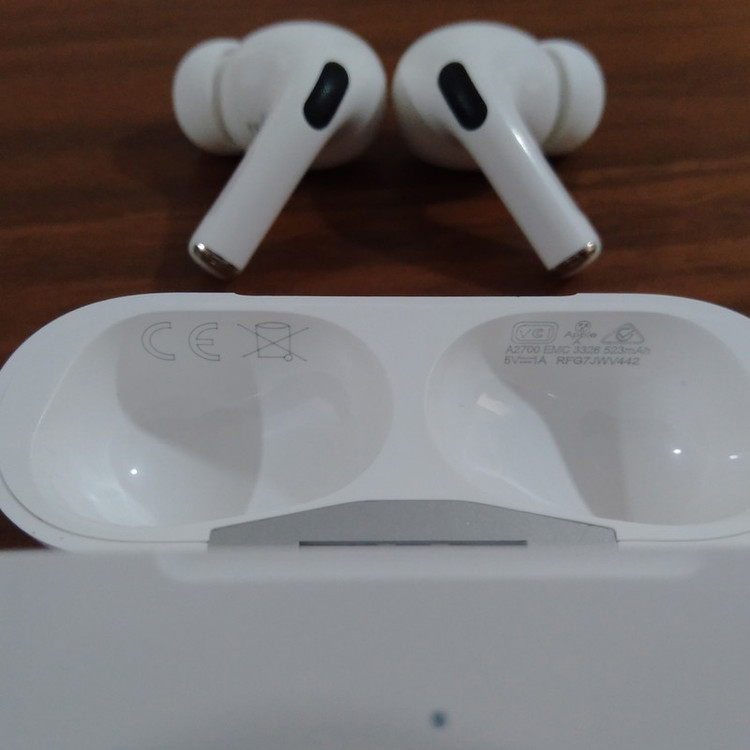 هندزفری بلوتوثی مدل AirPods Pro 2Gen