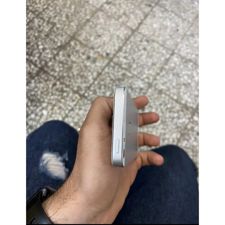اپل آیفون 5اس