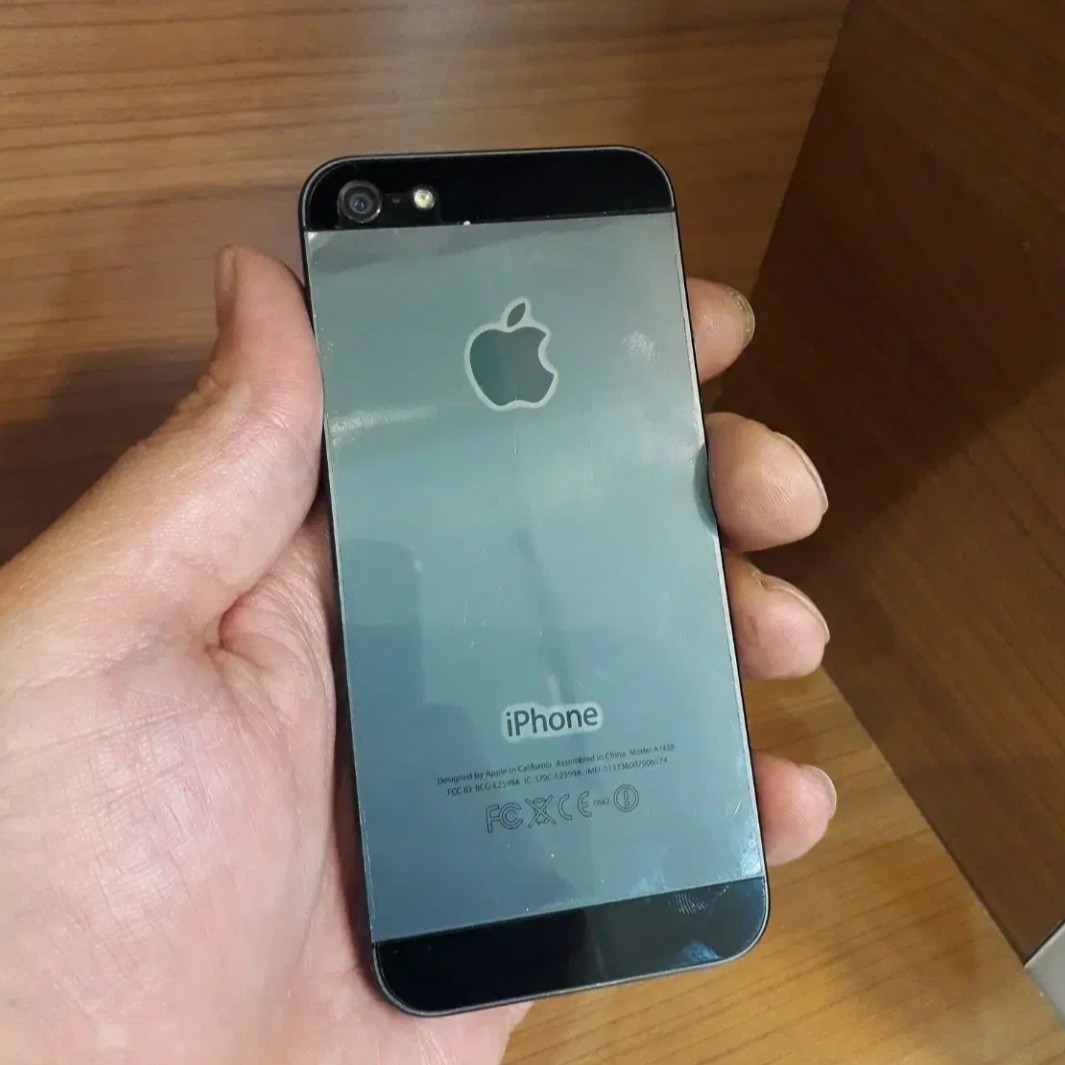 iphone 5 ذغالی خاص