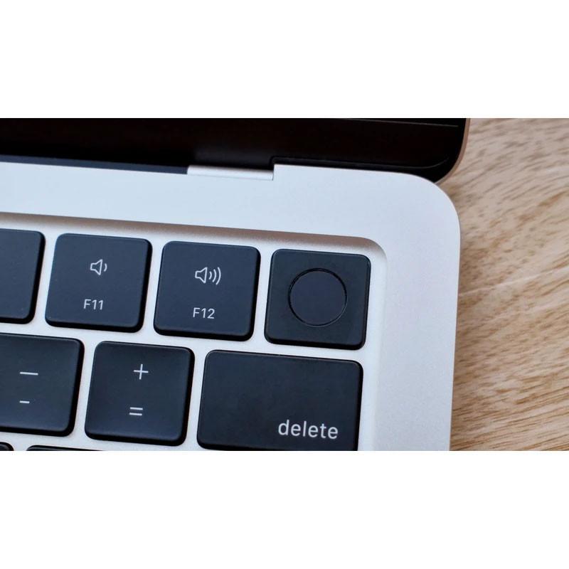 لپتاپ 13.6 اینچی اپل مدل MacBook Air MDH74 2026 LLA با تراشه M5، رم 16 گیگابایت و حافظه SSD با ظرفیت 512 گیگابایت، نمایشگر Liquid Retina با وضوح 2560×1664 پیکسل، باتری با شارژدهی تا 18 ساعت پخش ویدیو و Wi-Fi 7