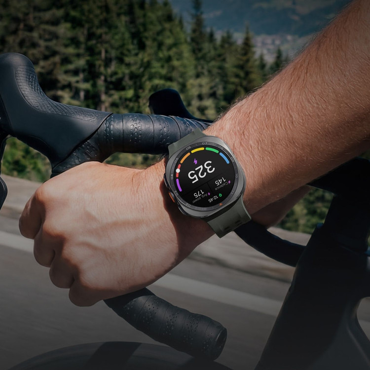 ساعت هوشمند 47 میلیمتری سامسونگ مدل Galaxy Watch Ultra 2 با بند لاستیکی، سازگار با سیستم عامل Android، به همراه بند لاستیکی اضافی