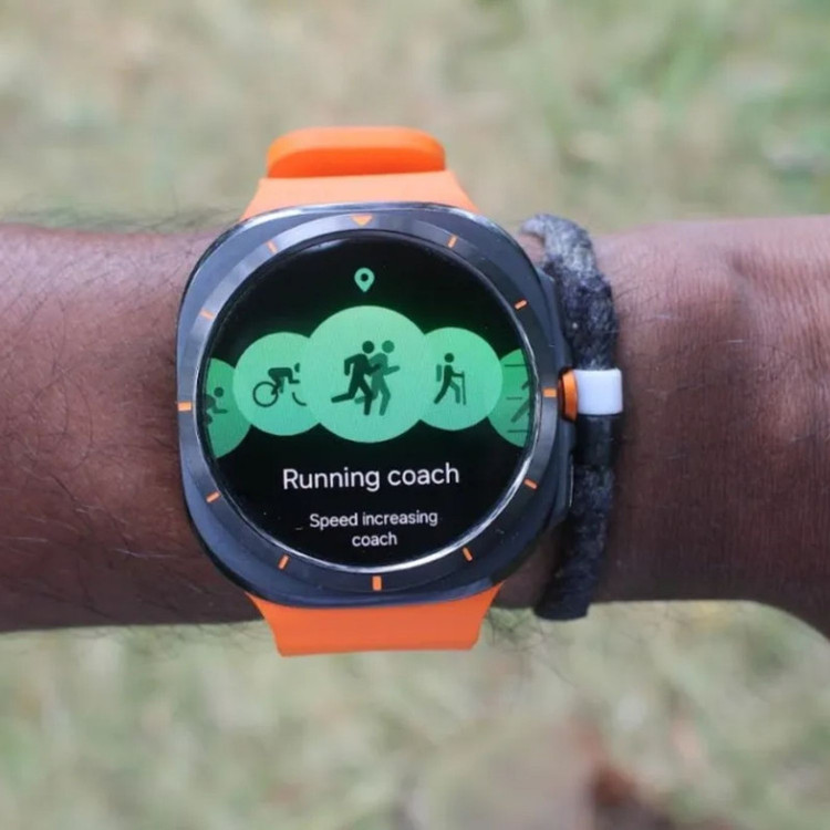 ساعت هوشمند 47 میلیمتری سامسونگ مدل Galaxy Watch Ultra 2025 با بند مارین