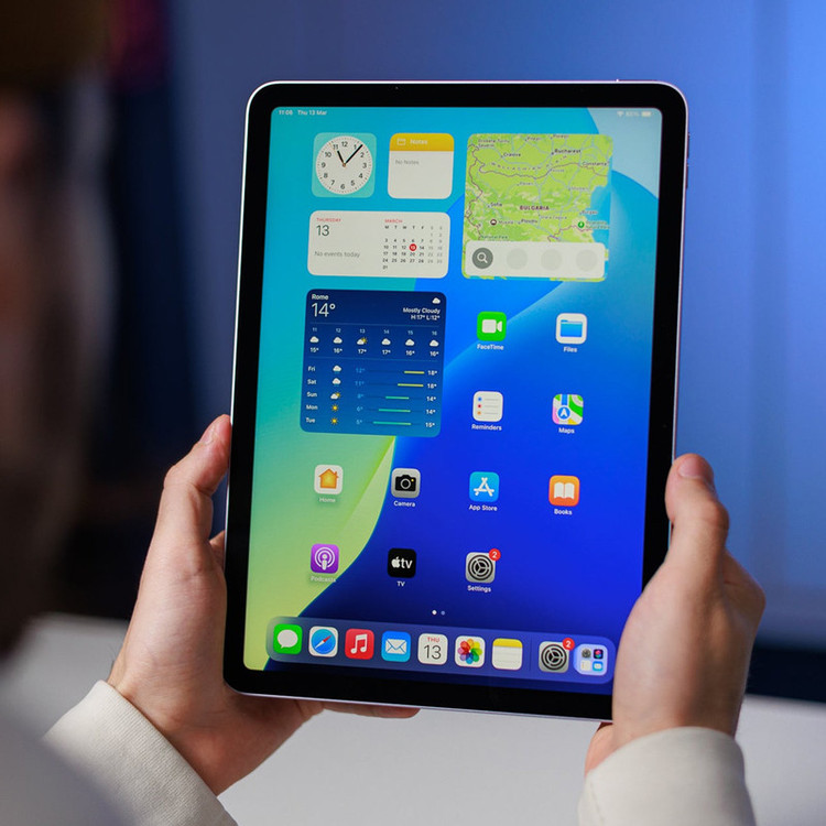 تبلت 11 اینچ اپل مدل iPad Air 2026 M4 Wi-Fi ظرفیت 256 گیگابایت و رم 12 گیگابایت، رزولوشن دوربین اصلی ۱۲ مگاپیکسل، پشتیبانی از قلم و کیبورد