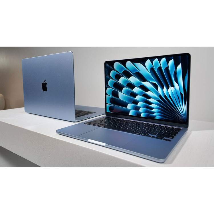 لپتاپ 13.6 اینچی اپل مدل MacBook Air MDHH4 2026 با پردازنده M5، رم 16 گیگابایت، حافظه SSD با ظرفیت 512 گیگابایت، نمایشگر Liquid Retina با رزولوشن 2560×1664، شارژدهی تا 18 ساعت، پشتیبانی از Wi-Fi 7 و Touch ID