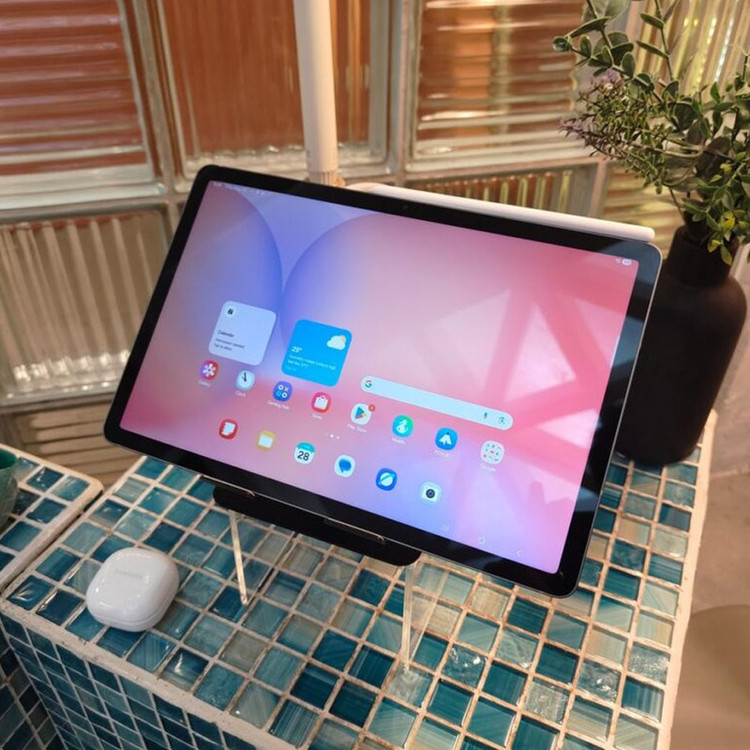 تبلت 10.9 اینچ سامسونگ مدل Galaxy Tab S10 Lite Wi-Fi با ظرفیت 128 گیگابایت و رم 6 گیگابایت - نسخه به همراه کاور