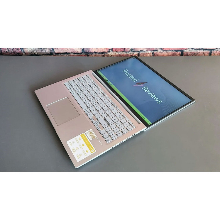 لپتاپ ایسوس مدل Vivobook 15 F1504VA-NJ828، با پردازنده Core i3-1315U، رم DDR4 4GB با فرکانس 3200MHz، حافظه SSD با ظرفیت 512GB، نمایشگر 15.6 اینچ با وضوح Full HD